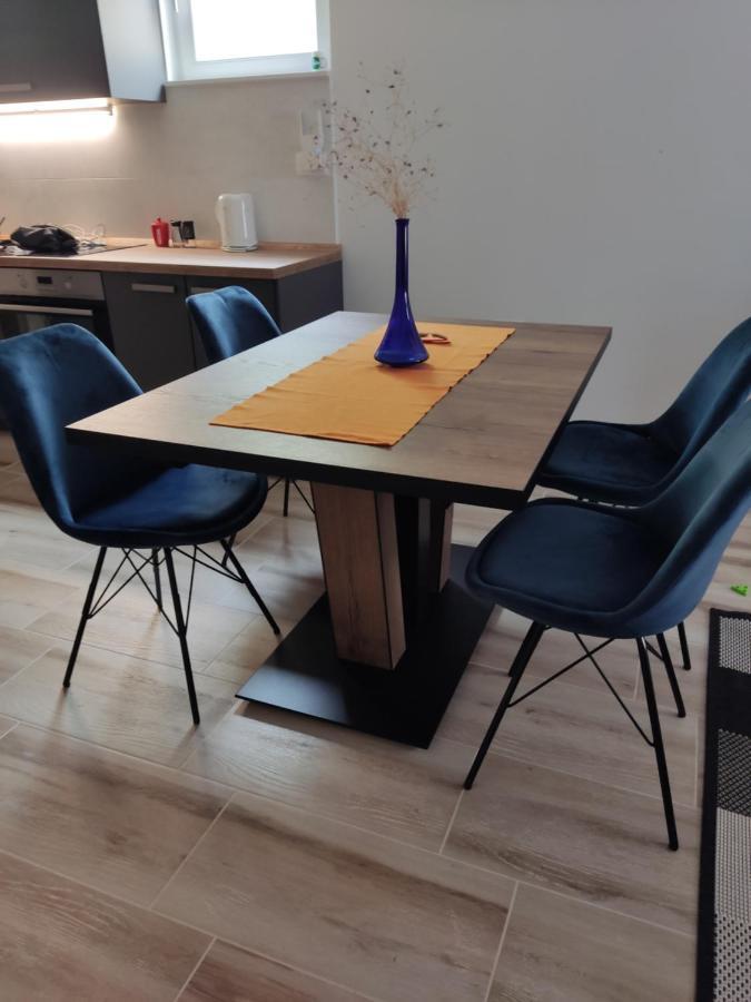 Apartment Varga スヴェティ・ユライ エクステリア 写真