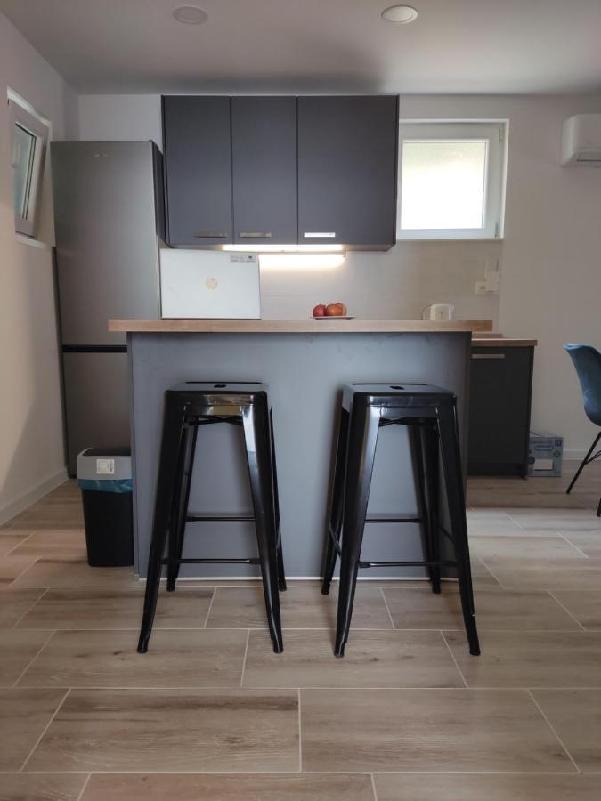 Apartment Varga スヴェティ・ユライ エクステリア 写真