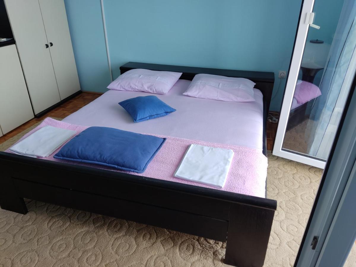 Apartment Varga スヴェティ・ユライ エクステリア 写真